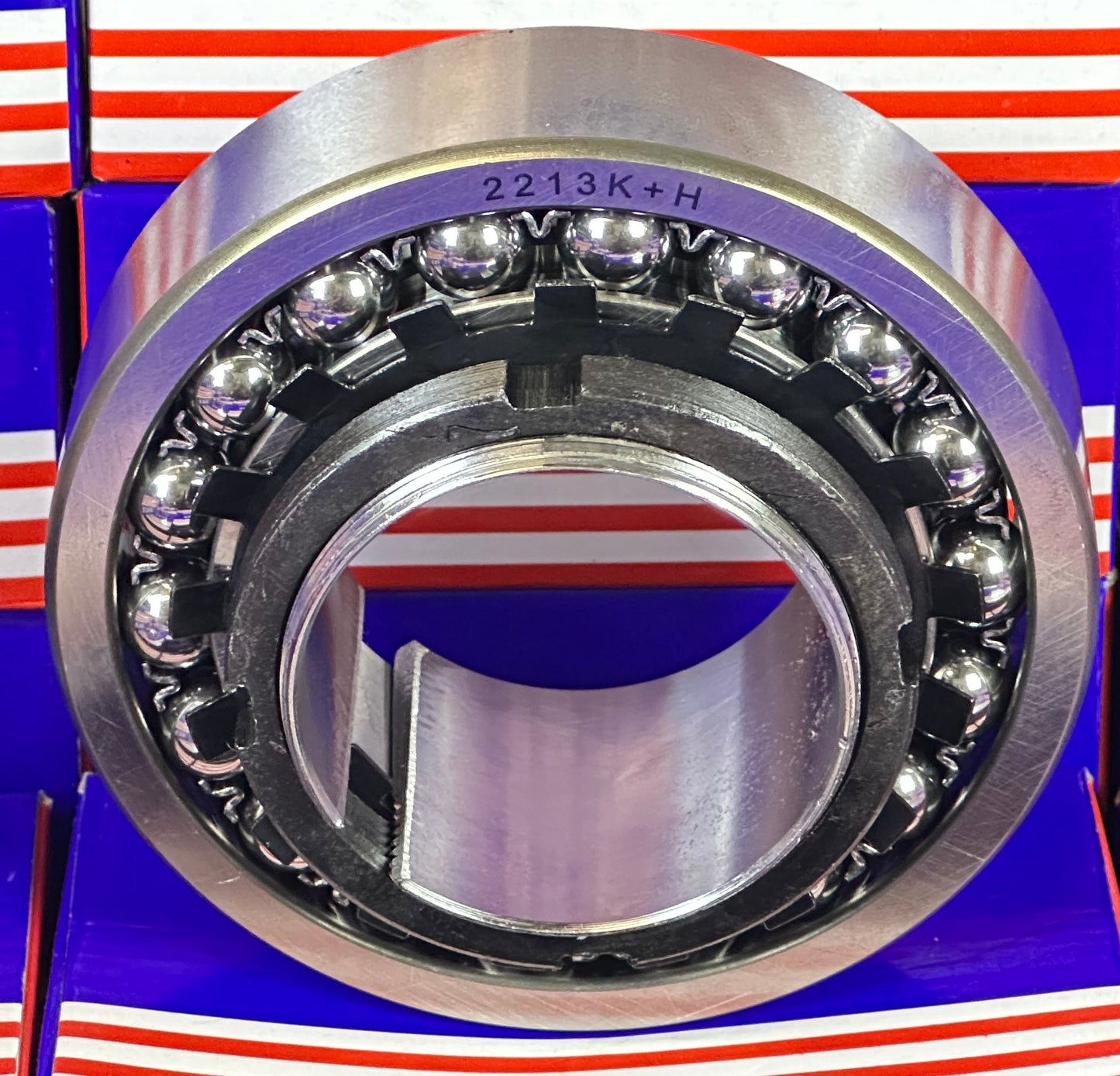 2213K+H Self Aligning Ball Bearing with Adapter Sleeve 60x120x31mm
