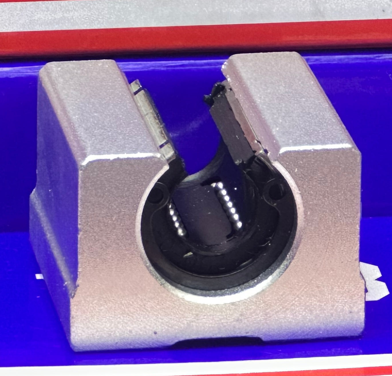 Khối Vòng Bi Trượt Trục CNC 12mm Cho Chuyển Động Trượt Mở