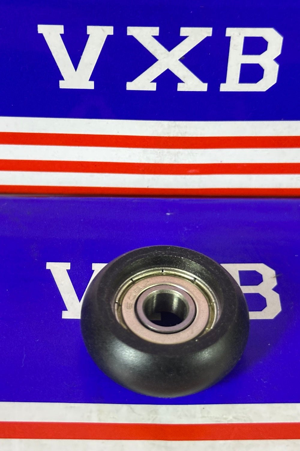 Roulement à alésage 8mm - Pneumatique plastique 32mm 8x32x12mm