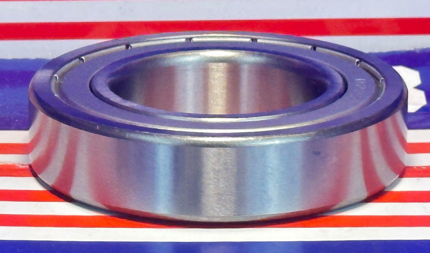 ตลับลูกปืน R22ZZ ขนาด 1-3/8" x 2-1/2" x 9/16" - มีชิลด์ป้องกัน