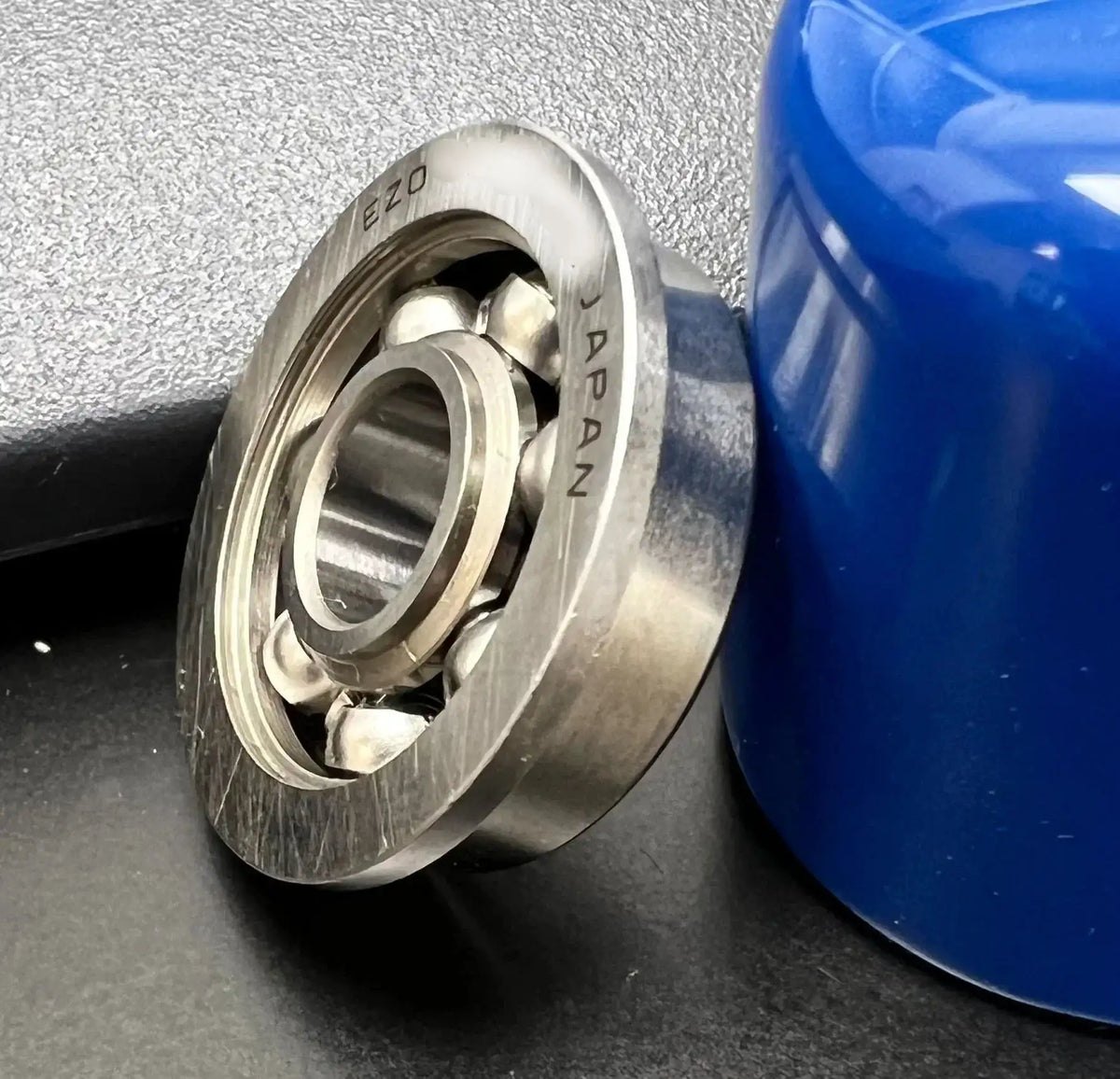 SFRW155 ABEC-3 Flanged Bearing Extended Inner Ring 5/32" x 5/16" x 7/64" EZO Japan