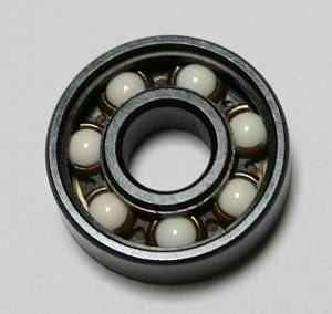 16 Inline Skate Ceramic Black Bearing: ปิดผนึก: ZRO2