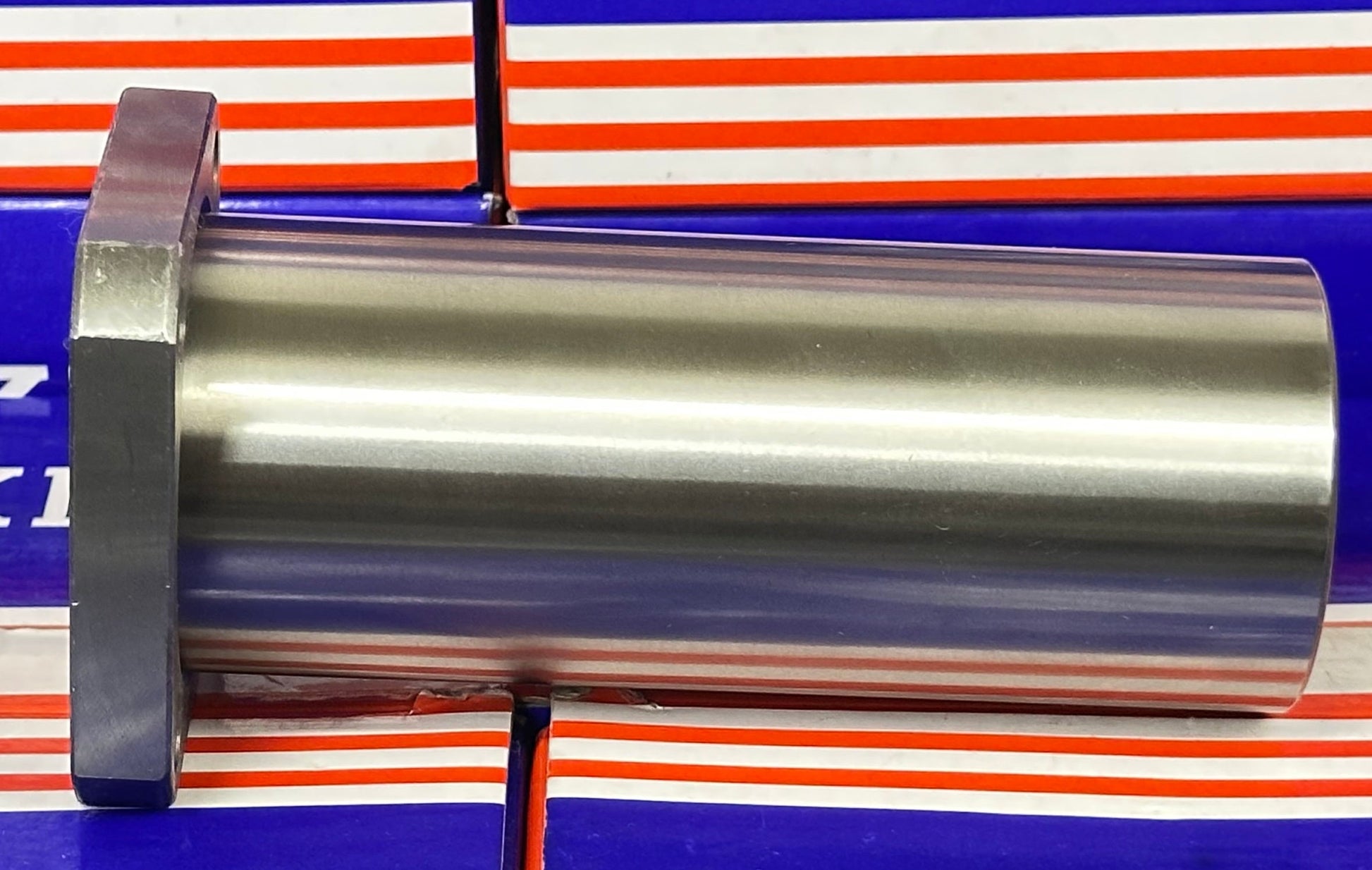 LMEK30LUU 30mm Long Square Flanged Bushing Linear Motion Bearing