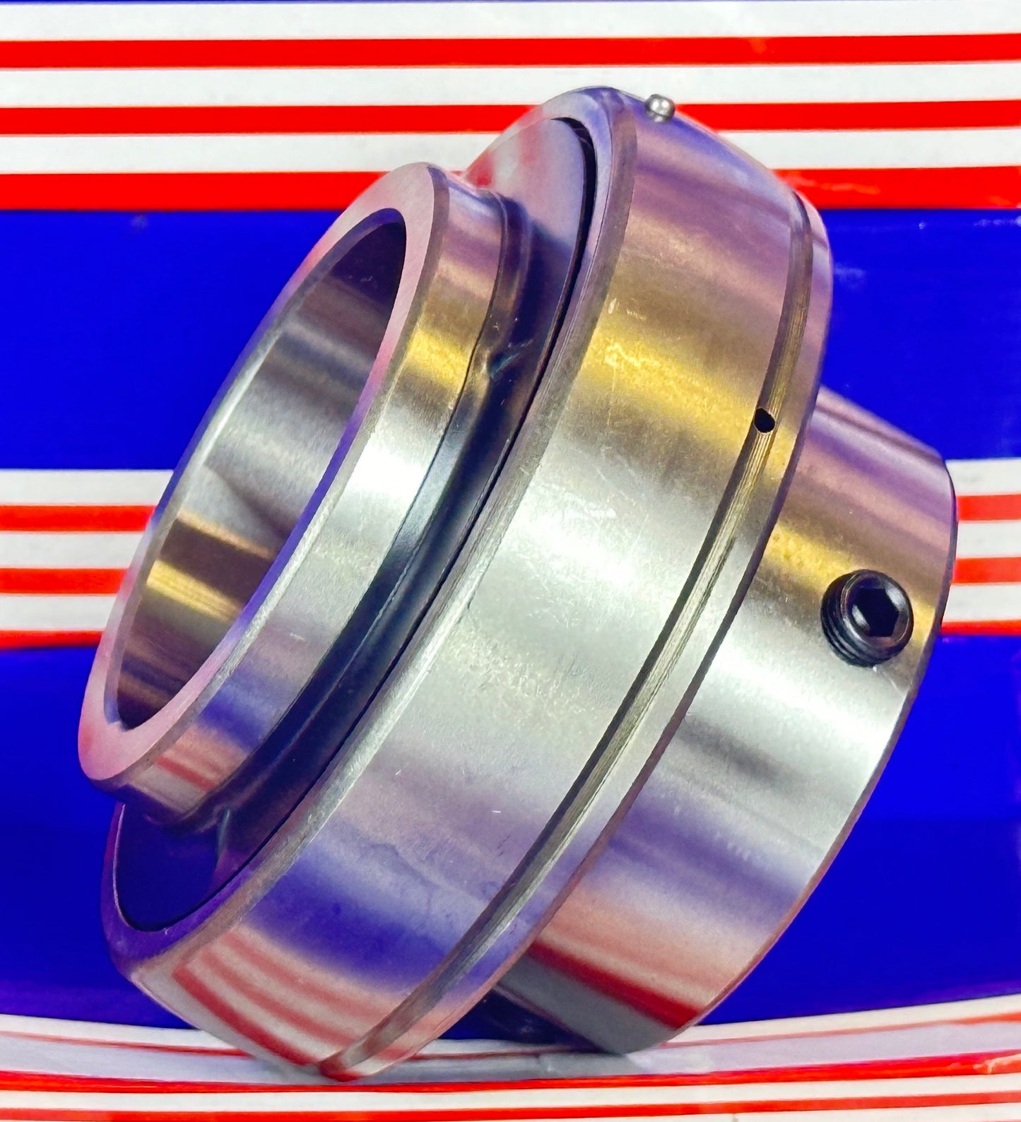 UC212-38 محمل إدخال 2-3/8" مركب