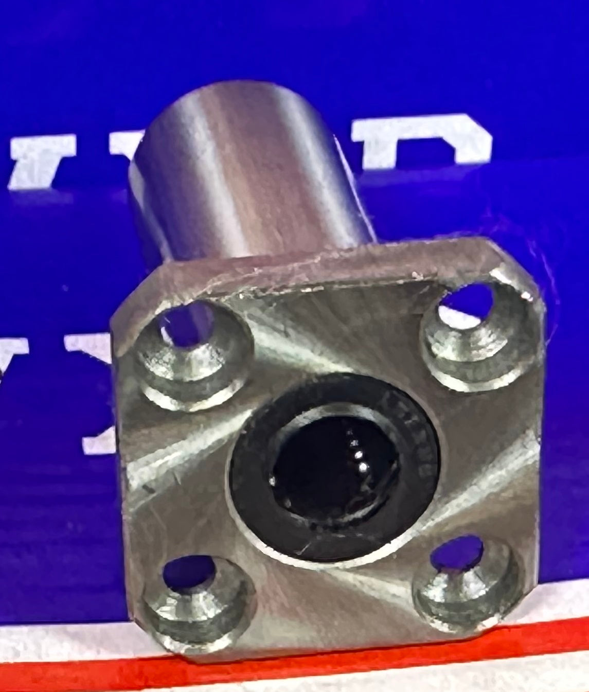 LMEK8LUU 8mm Square Flanged Bushing Linear Motion Bearing