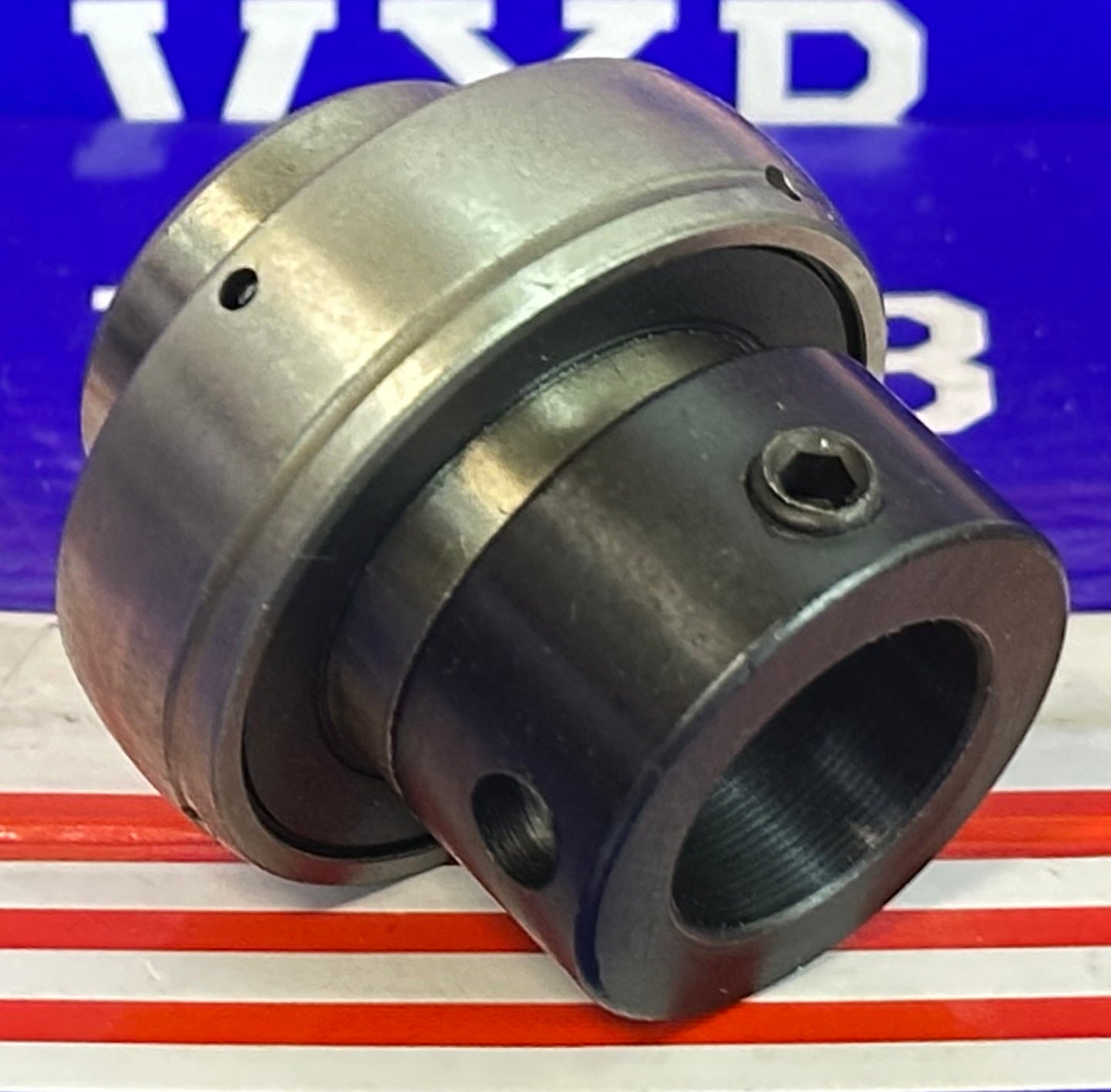 HC203 17mm Axle Bearing insert - eccentric Collar