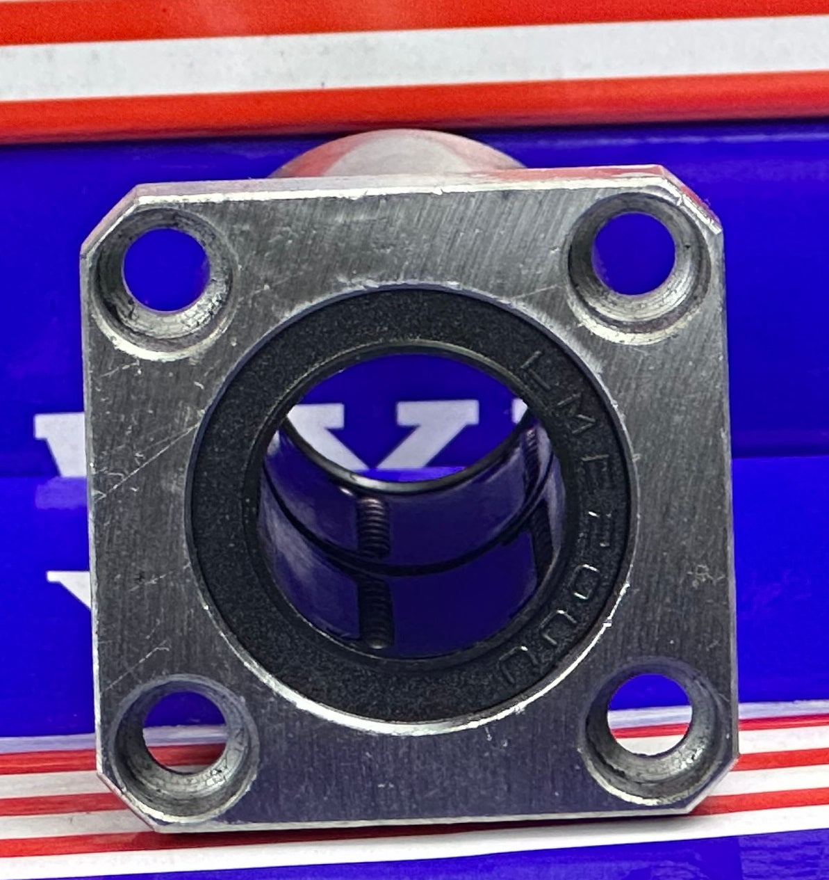 LMEK20LUU 20mm Long Square Flanged Bushing Linear Motion Bearing 20x32x80mm