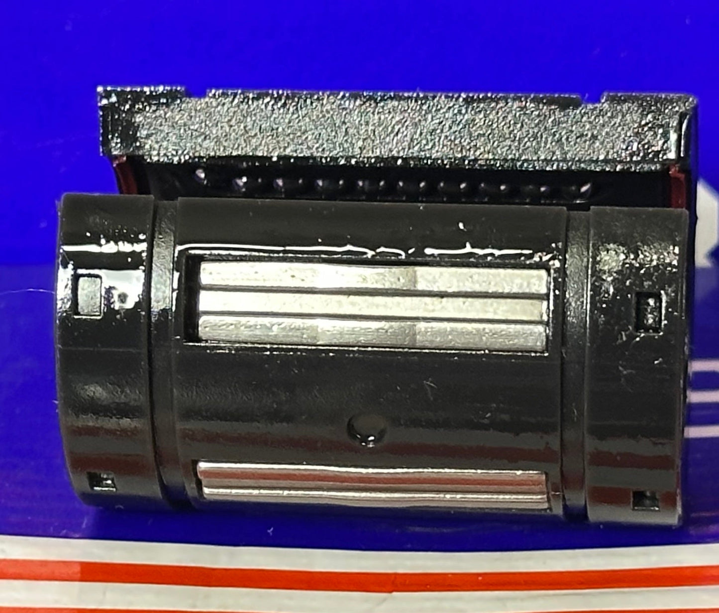 LMES20UU-OP บุชบอลแบบปรับแนวเอง ขนาด 20 นิ้ว สำหรับการเคลื่อนที่เชิงเส้น