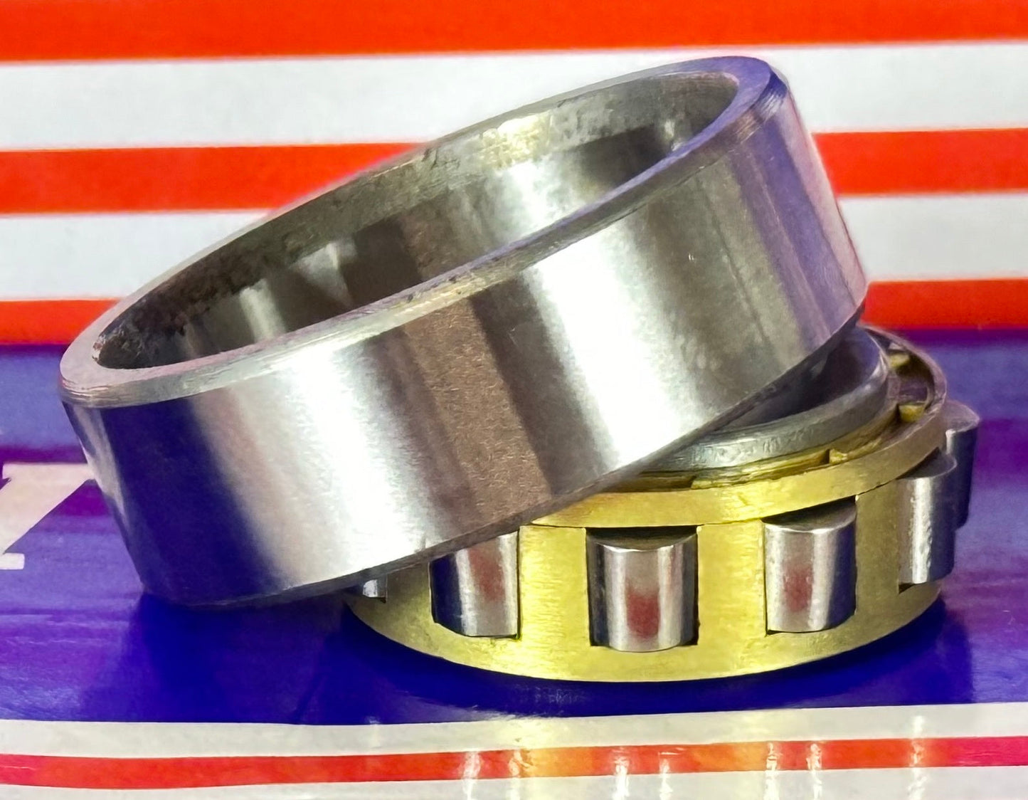Vòng bi con lăn trụ N202M 15x35x11mm Vòng bi trụ