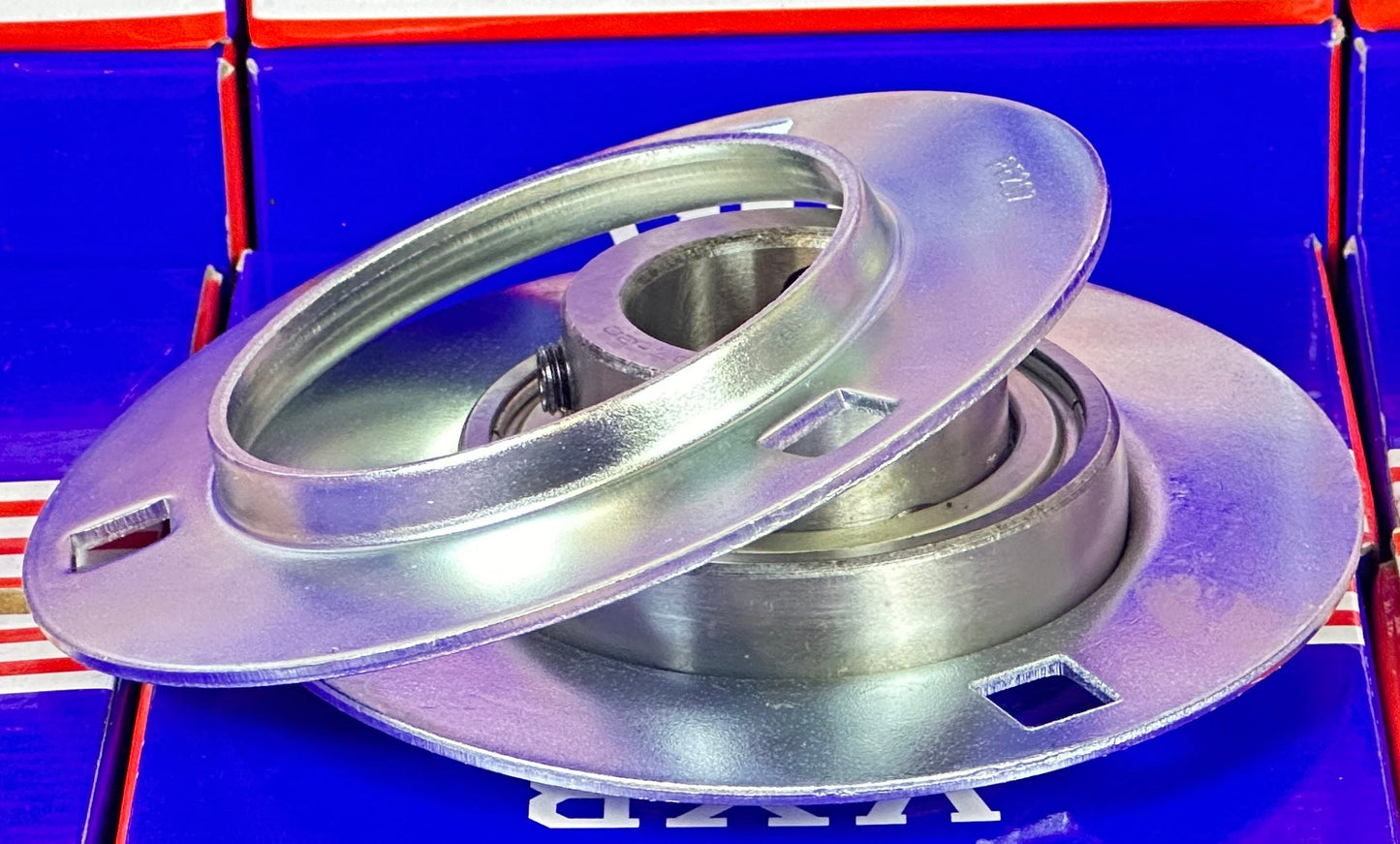 1-1/4 "3 cıvatalı flanşlı monte edilmiş SBPF207-20 Preslenmiş çelik gövde yatağı