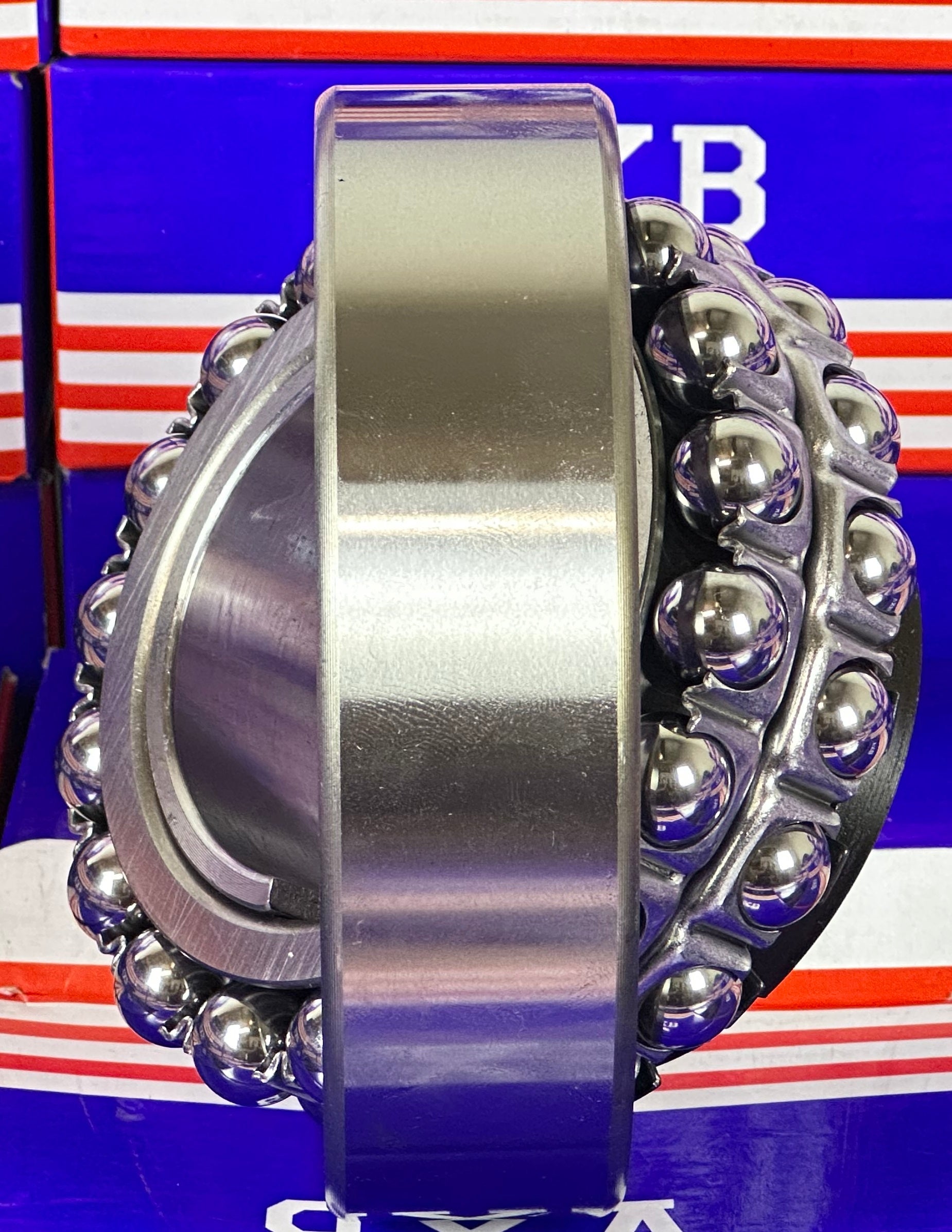 2213K+H Self Aligning Ball Bearing with Adapter Sleeve 60x120x31mm