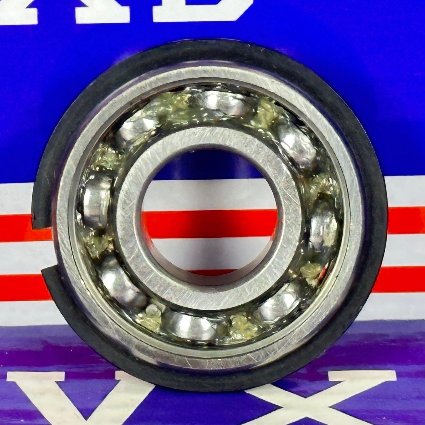 ตลับลูกปืนแบบลูกกลิ้ง 6202NR ขนาด 15x35x11 มม. ✔️ มาพร้อมกับแหวน Snap Ring ติดตั้งล่วงหน้า