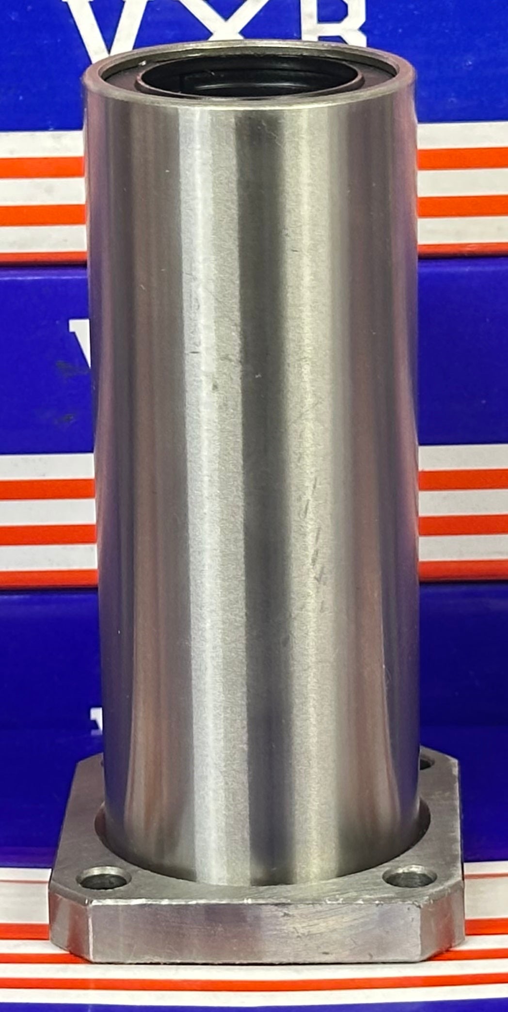 LMEK30LUU 30mm Long Square Flanged Bushing Linear Motion Bearing