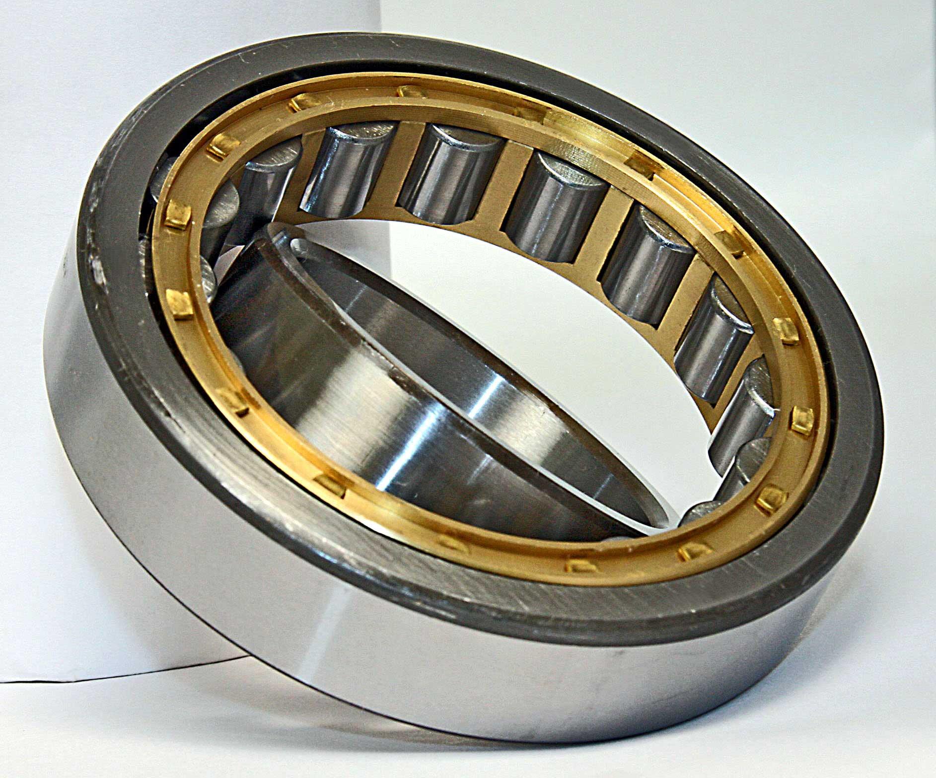NU1004M Cylindrical Roller Bearing 20x42x12mm Bronze Cage