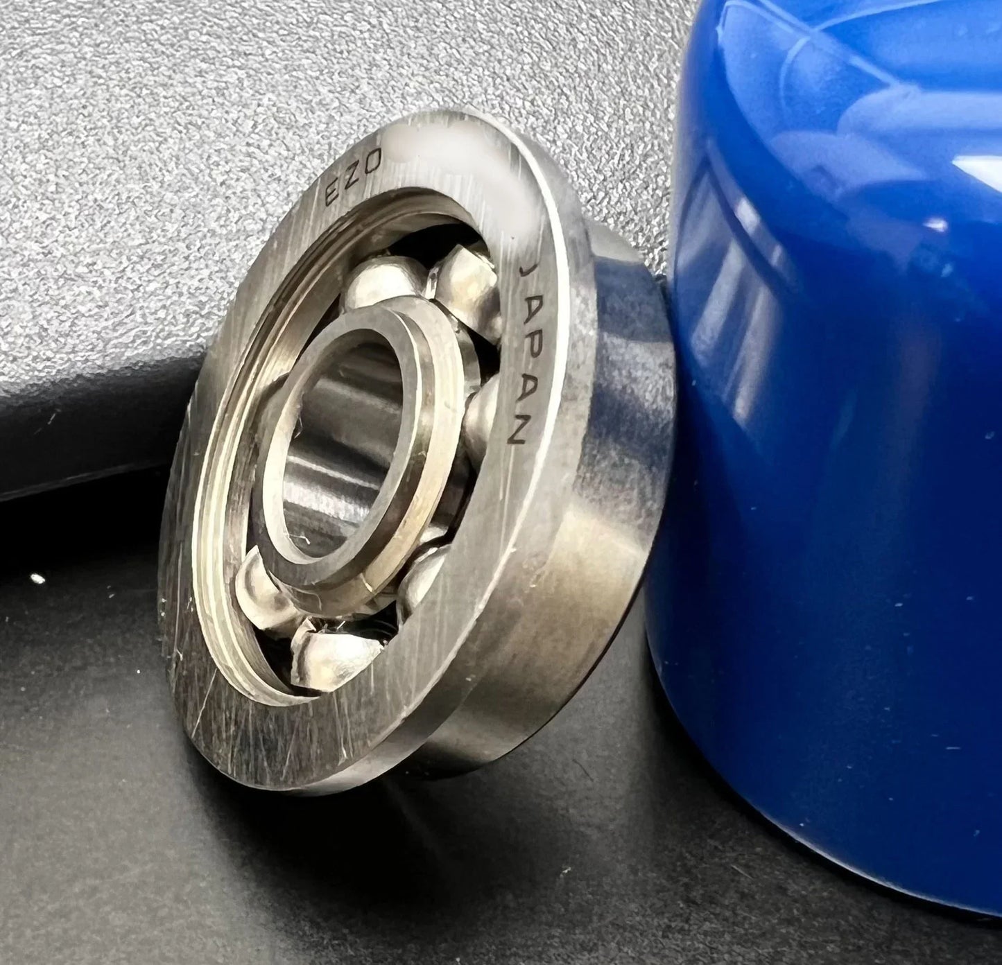 SFRW155 ABEC-3 Flanged Bearing Extended Inner Ring 5/32" x 5/16" x 7/64" EZO Japan