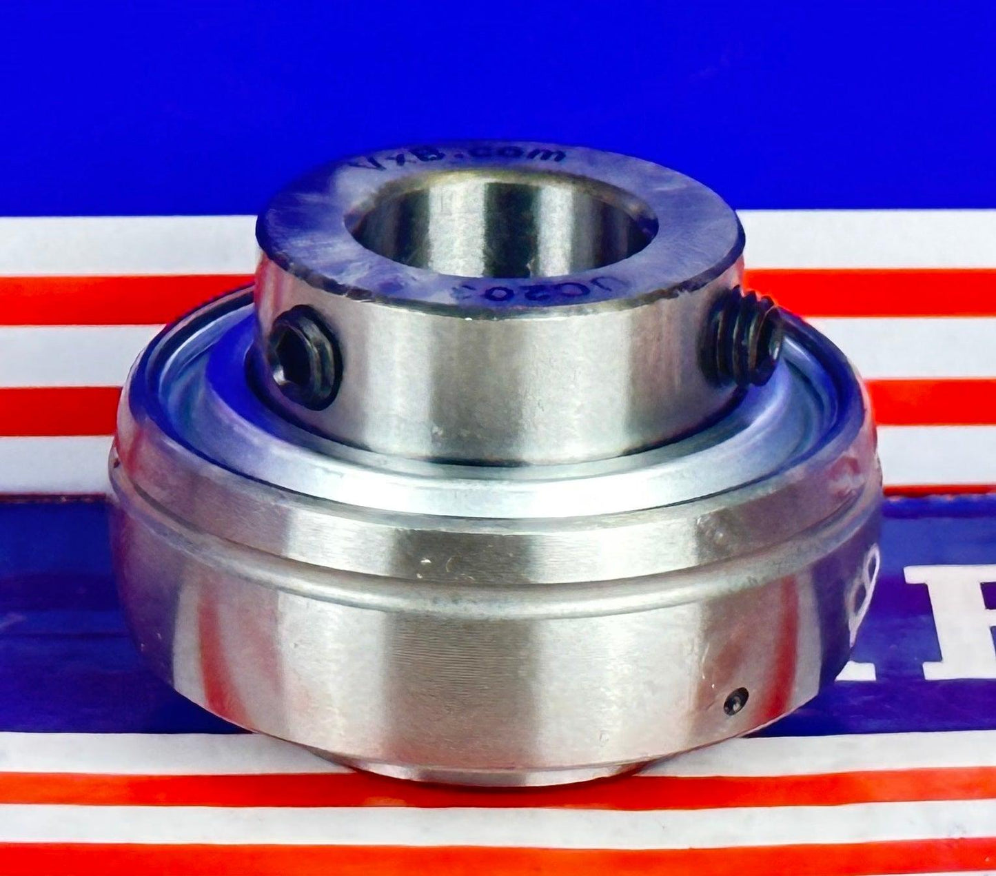 UC203 Roulement à insert monté sur axe de 17 mm
